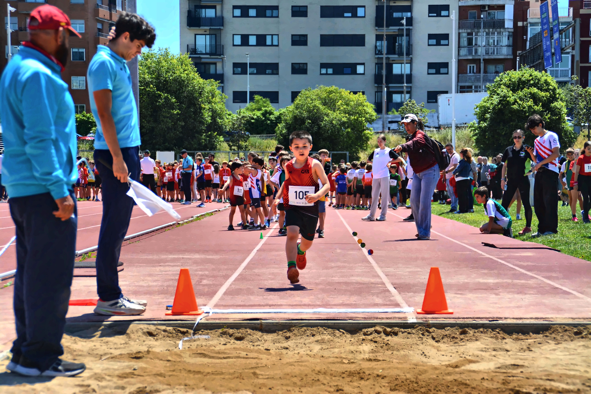 Club Atletisme Badalona - Escola